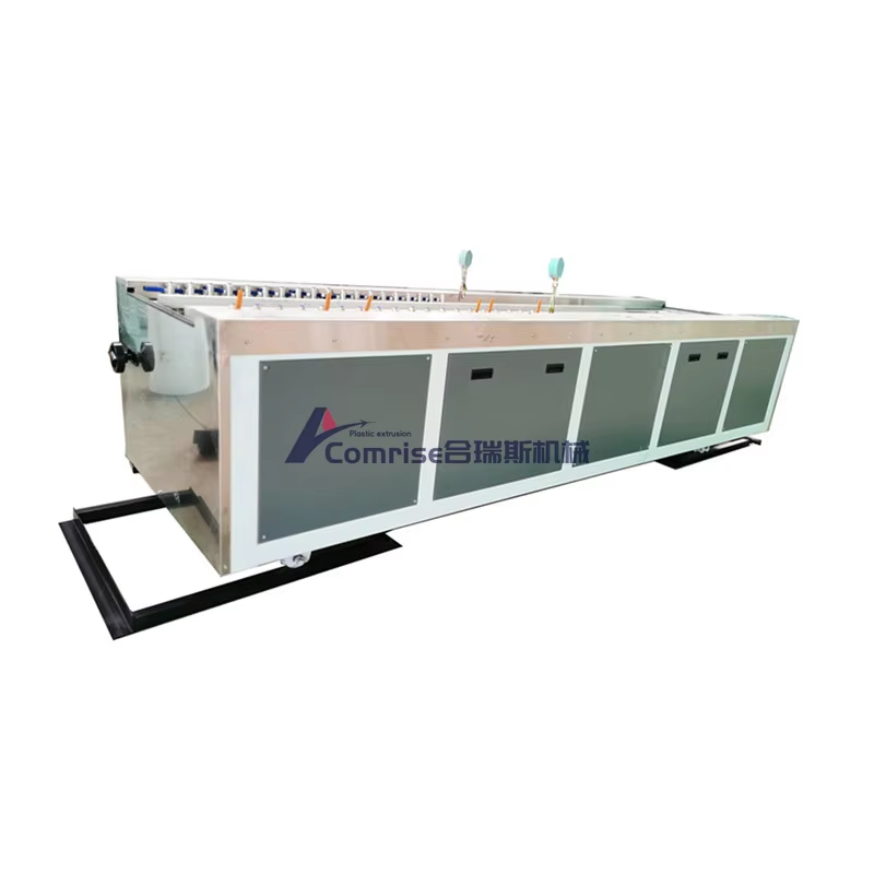 Что отличает станок для профилирования настила ДПК от Comrise?